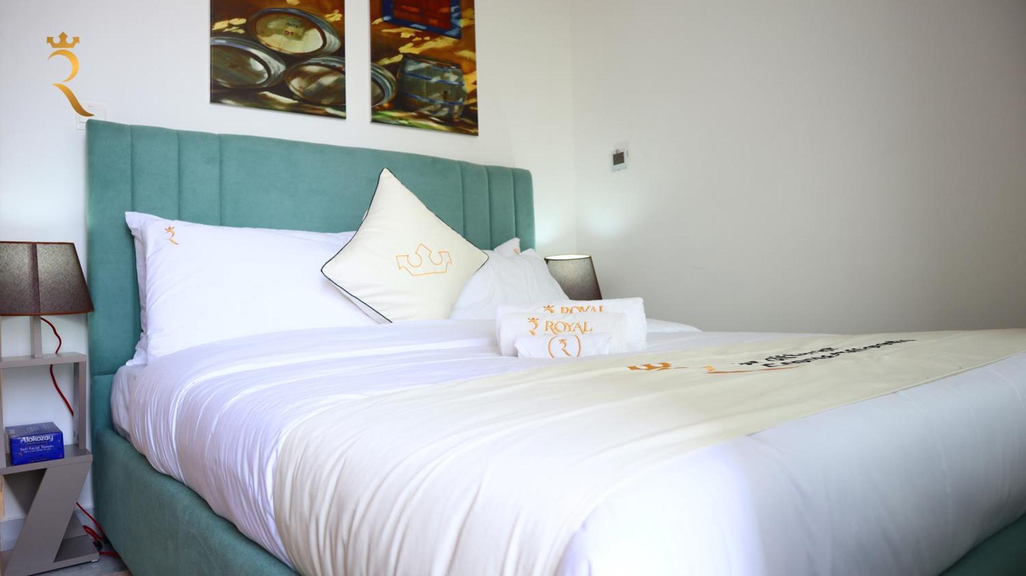 Appartamento Elegant 2br Retreat In Masdar