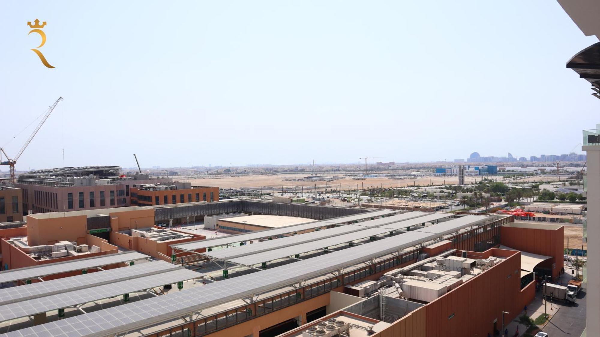 Elegant 2br Retreat In Masdar Appartamento *